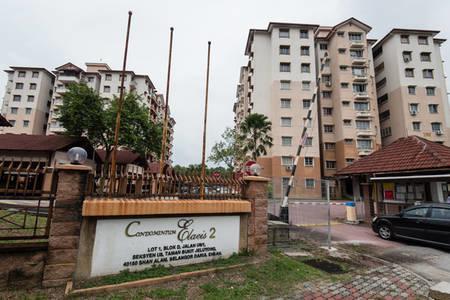 Rusnoor Homestay Bukit Jelutong Shah Alam Bagian luar foto